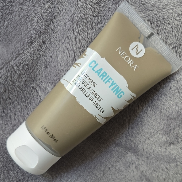 Neora Clarifying Clay Mask - Picture 2 of 3
